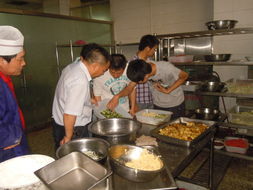 餐飲中心聯合伙管會開展食品衛生安全檢查，全面提升餐飲安全管理水平